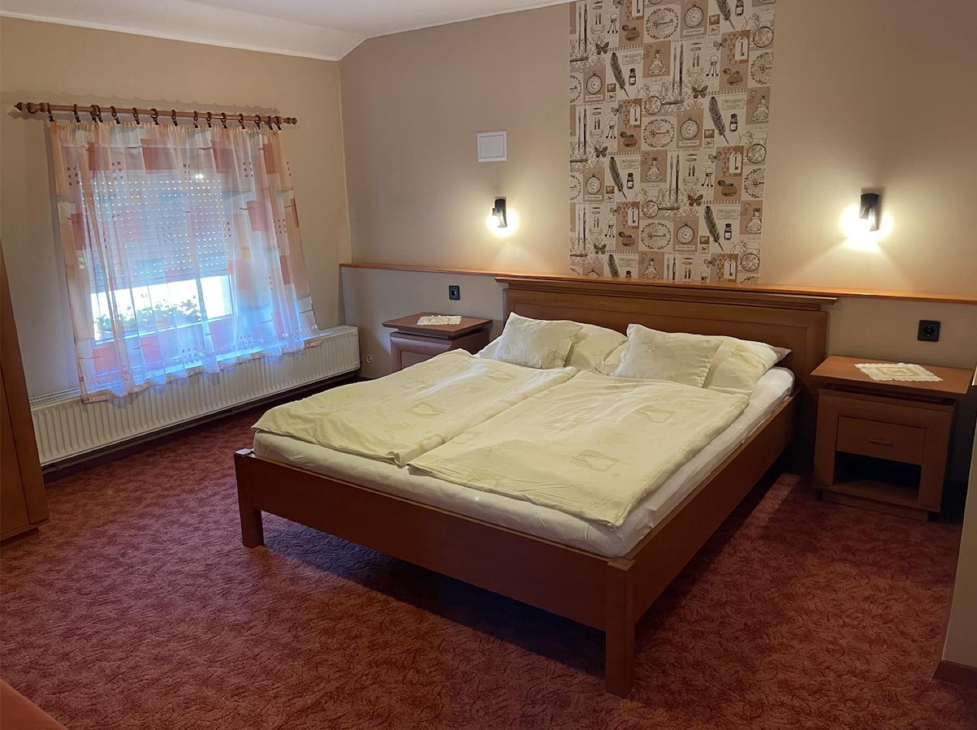 Rozmann Family Panzio & Apartmanhaz Sárvár Екстериор снимка