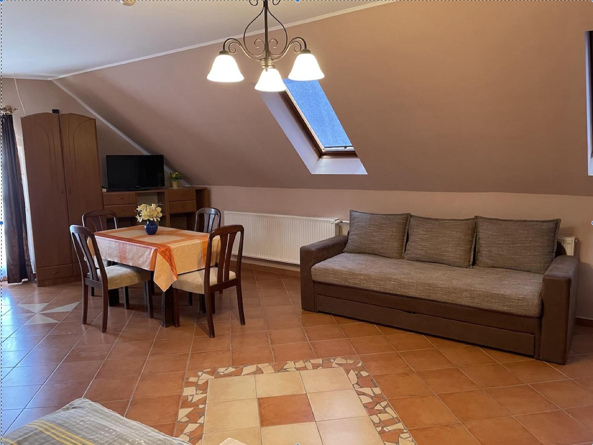 Rozmann Family Panzio & Apartmanhaz Sárvár Екстериор снимка